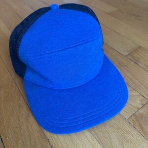 Lululemon‎ Trucker Hat